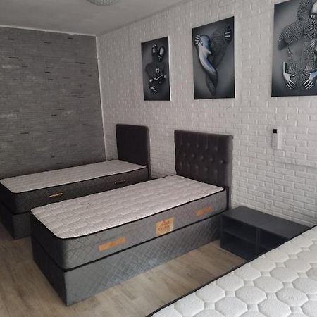 Апартамент За Гости Централ Malko Tŭrnovo Buitenkant foto
